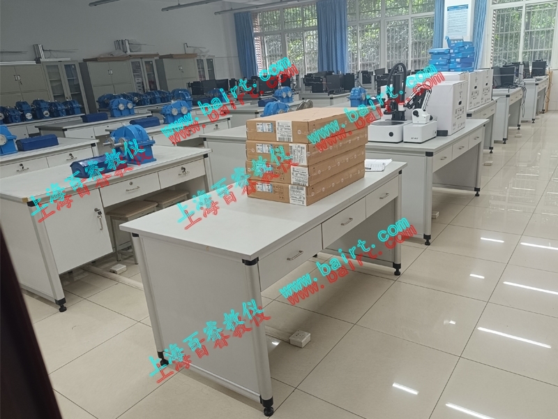 熱烈祝賀西南交通大學機械創(chuàng)新設計實驗室驗收完成！